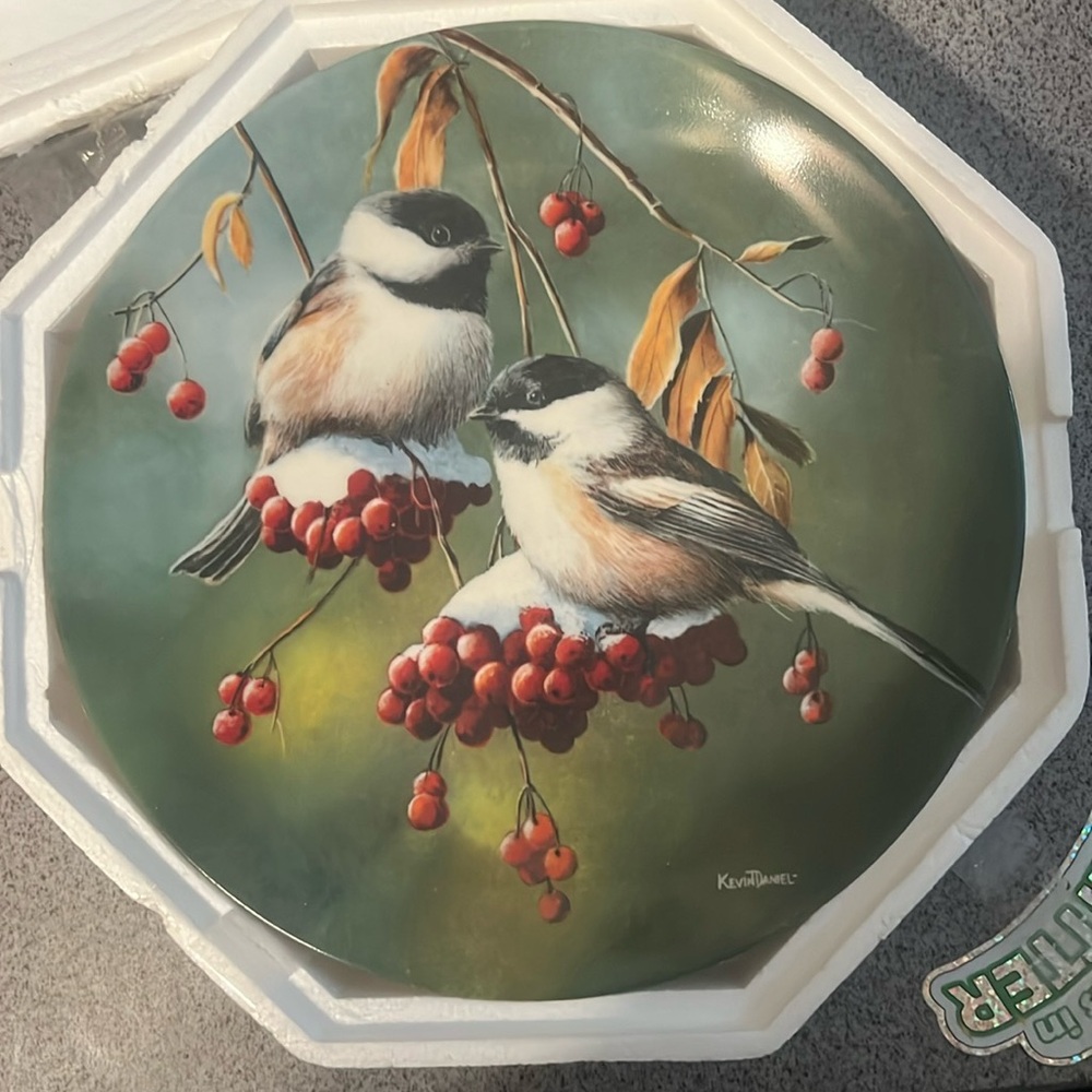 1986 Edwin M Knowles collector plate
